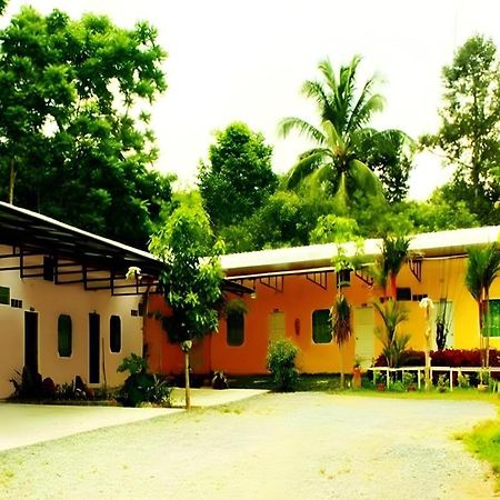 Kanta Hill Resort Nakhon Si Thammarat Exterior photo