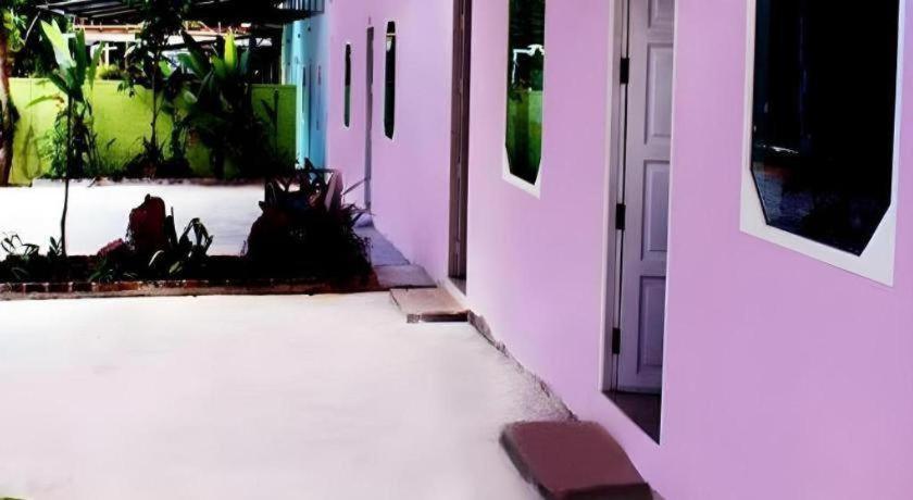 Kanta Hill Resort Nakhon Si Thammarat Exterior photo