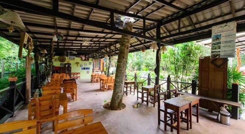 Kanta Hill Resort Nakhon Si Thammarat Exterior photo